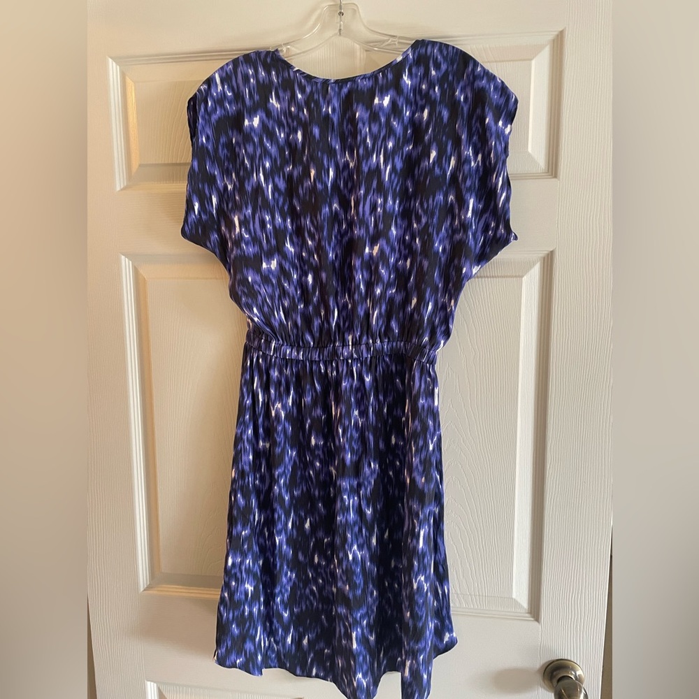 Express dress - Picture 4 of 5